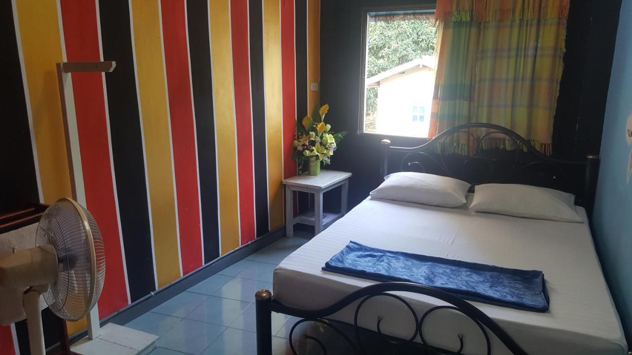 Mr. Clean Guesthouse Krabi town Εξωτερικό φωτογραφία