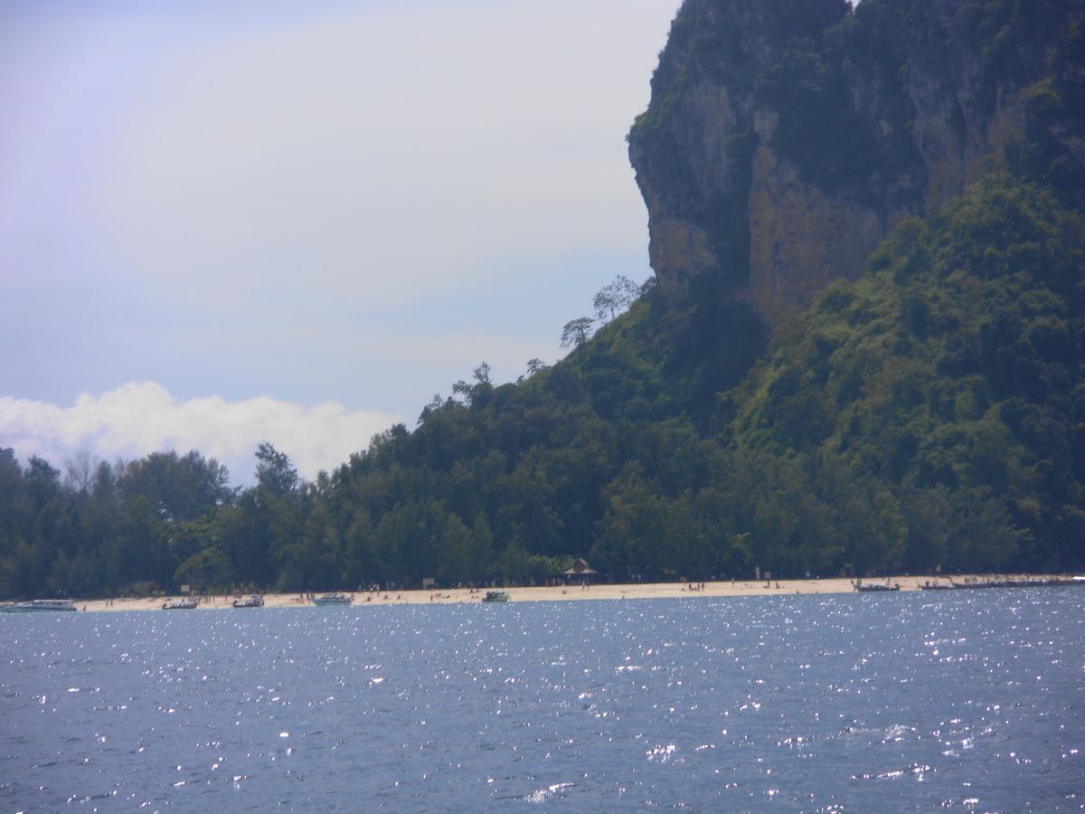 Mr. Clean Guesthouse Krabi town Εξωτερικό φωτογραφία